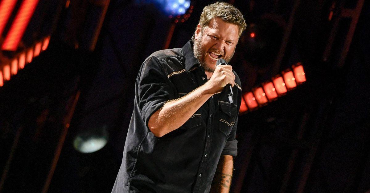 blake shelton blows up again gwen stefani gives up scale smashing singer