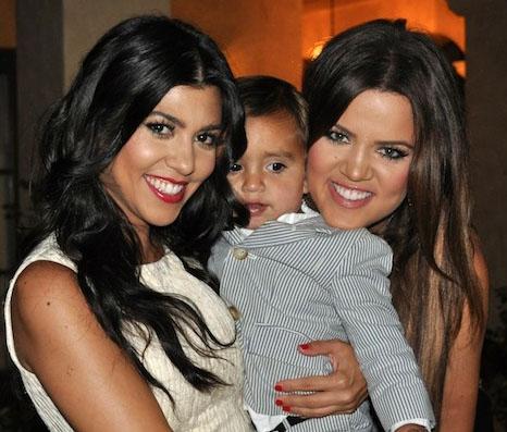 //khloe kourtney kardashian mason