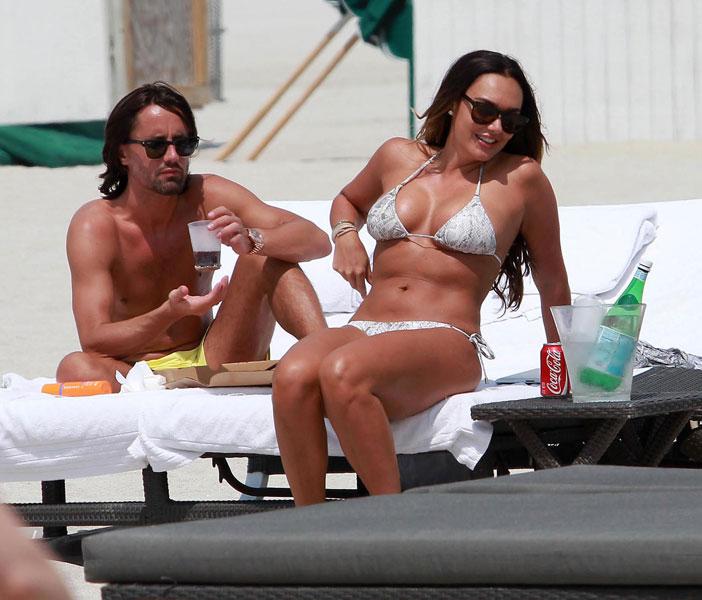 Tamara Ecclestone Shows Off Her Bikini Body In Miami