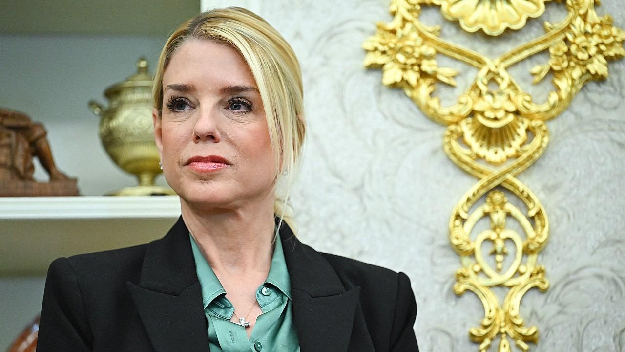 Pam Bondi