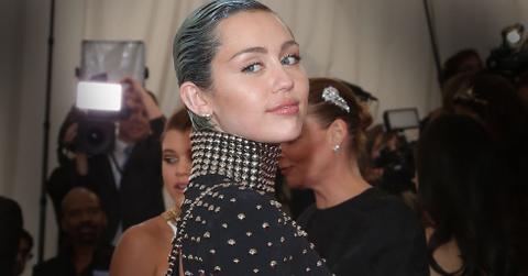 Miley Cyrus Announces Not All Relationships Heterosexual