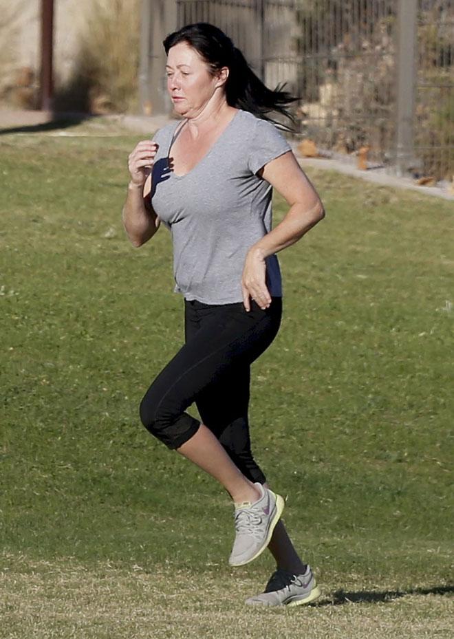 shannen doherty no makeup exercise cancer