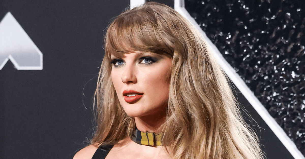 scooter braun shocked by taylor swifts reaction to him buying her music