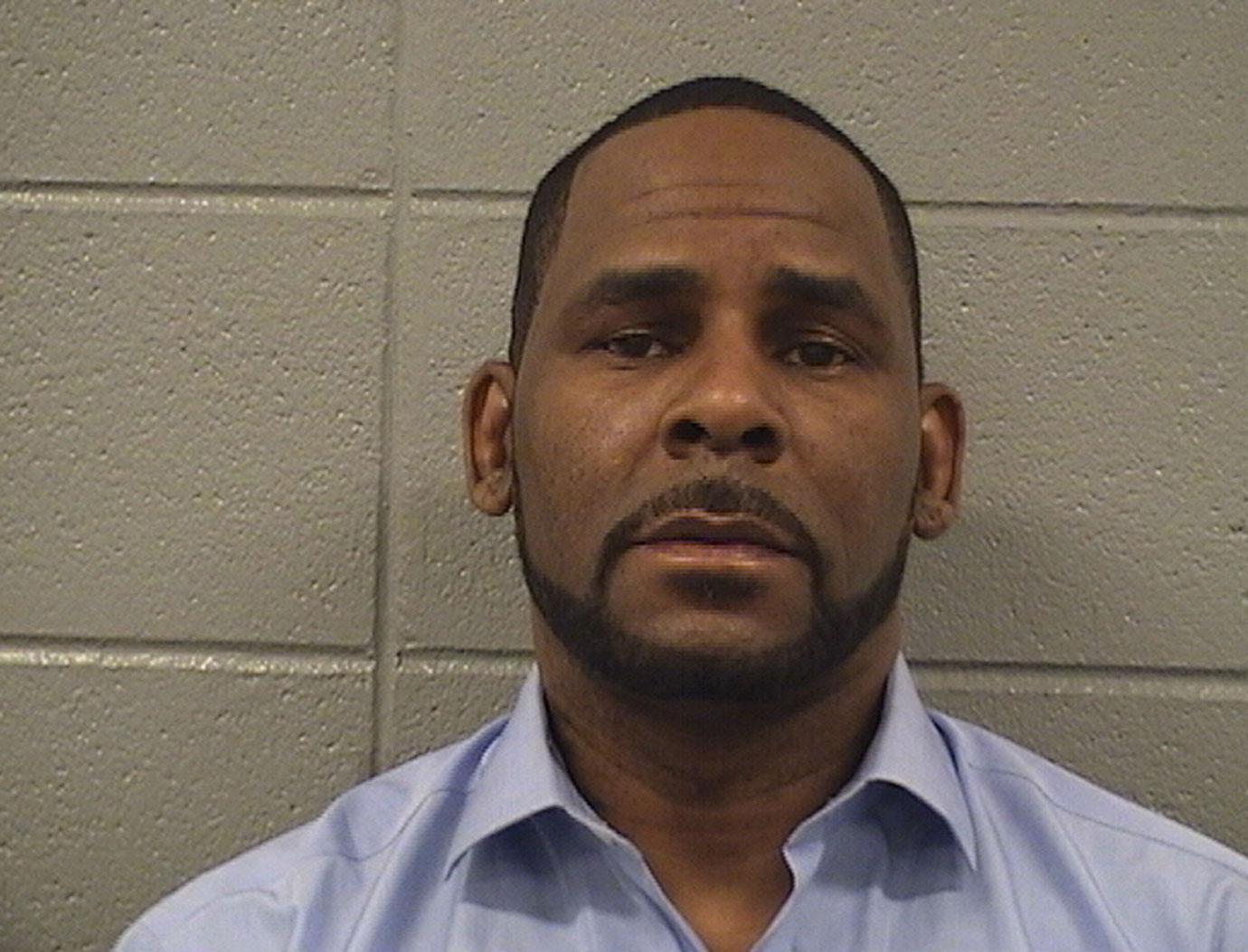 rkelly r kelly mental health issues jail cell small criminal trial