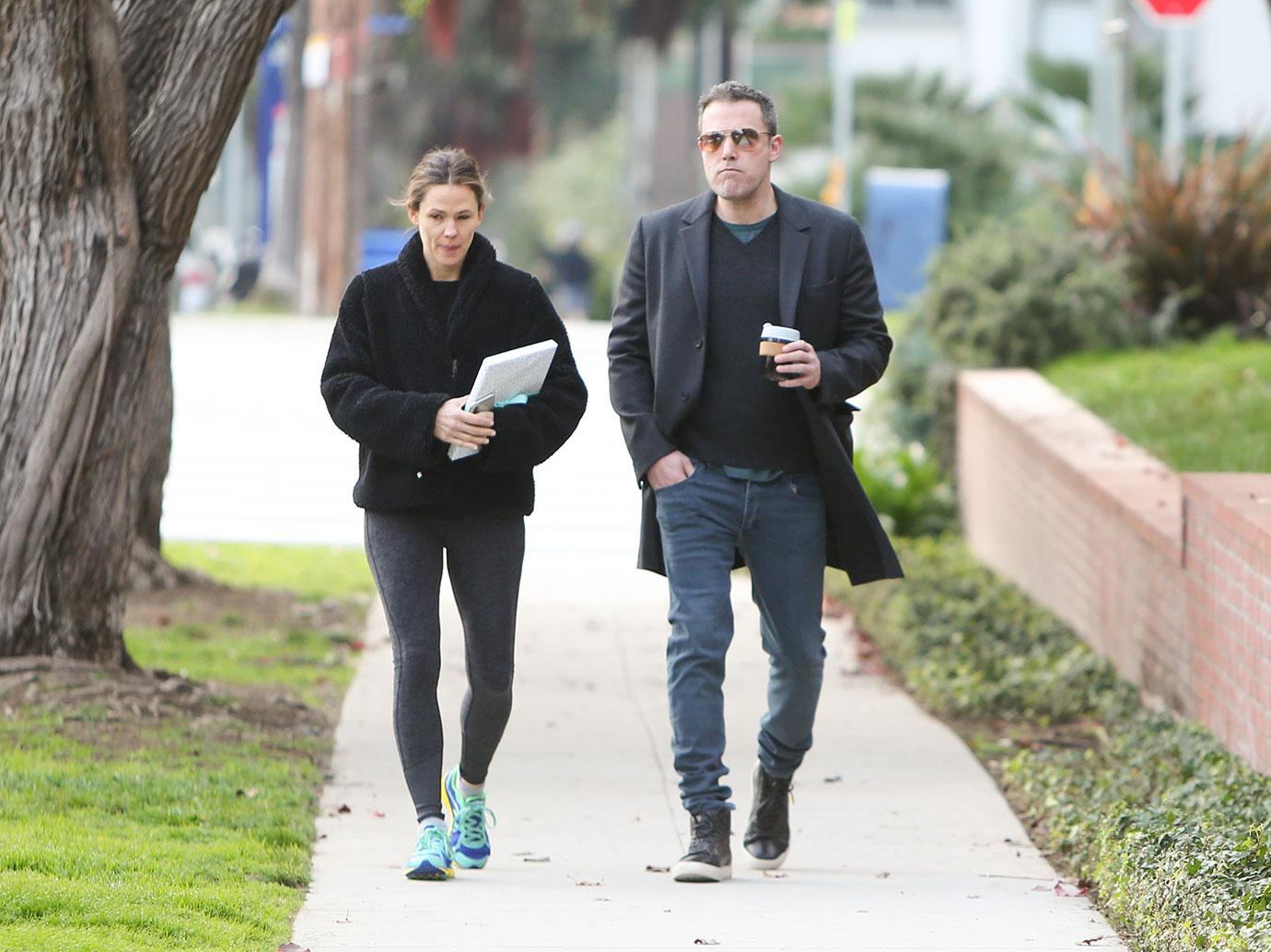 Ben Affleck and Jen Garner Hanging Out