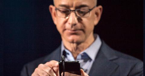 Jeff Bezos Shared Wife’s Pillow Talk With Mistress Lauren Sanchez