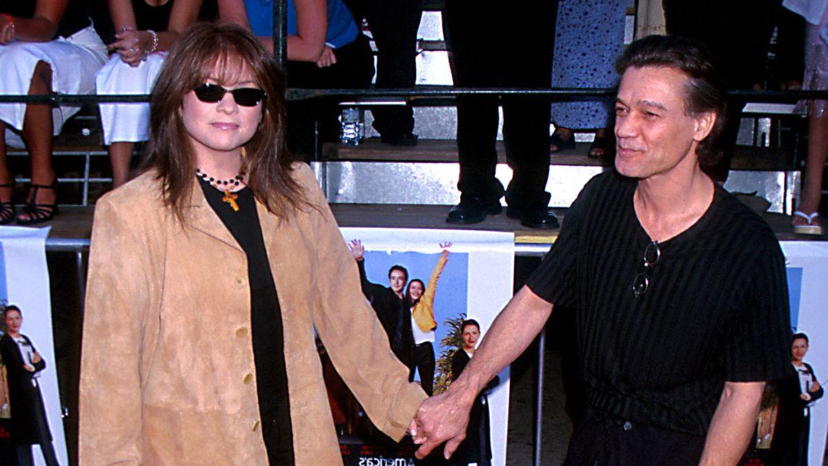Photo of Valerie Bertinelli and Eddie Van Halen