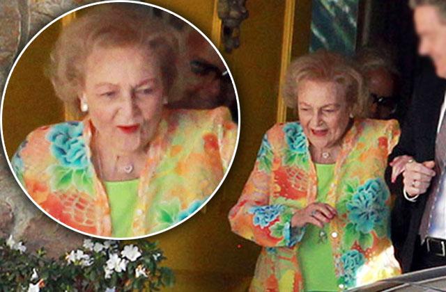 //betty white dying claims birthday pp