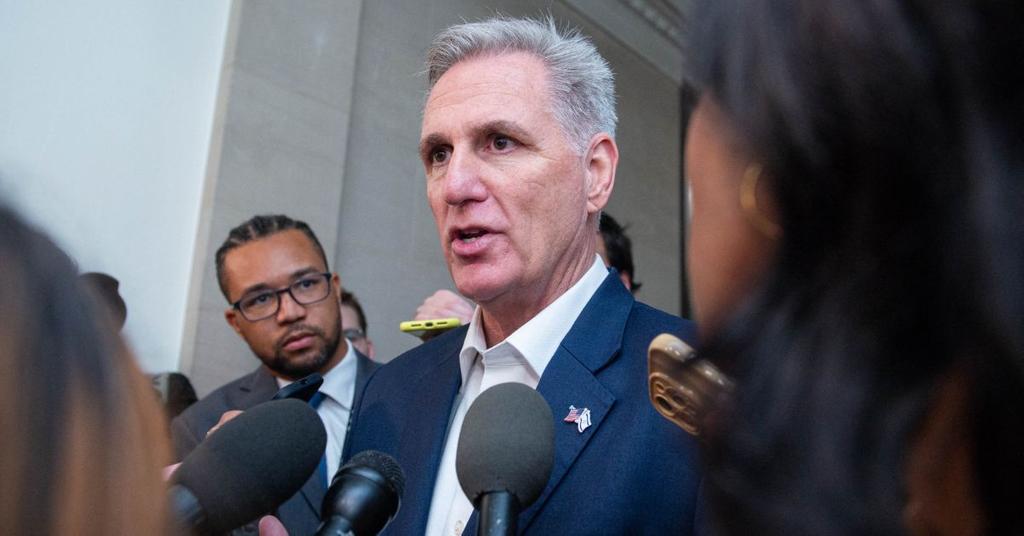 GOP Congressman Receives Anonymous Text Demanding He Vote for Jim Jordan