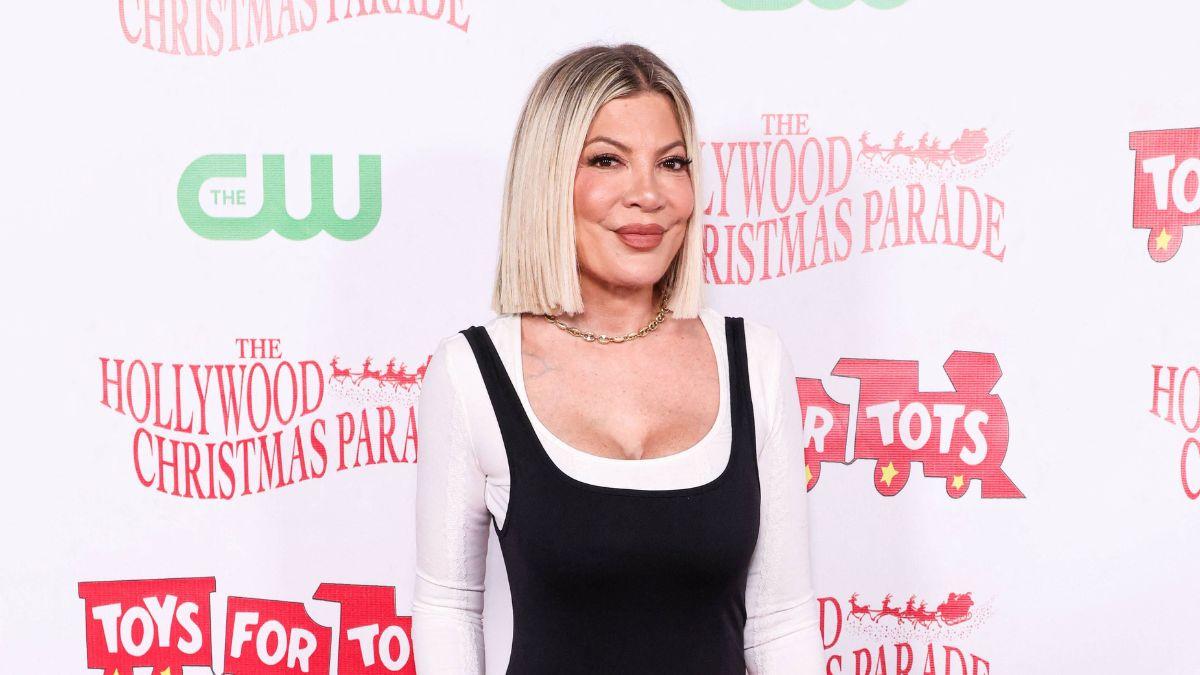 tori spelling spins out car crash ongoing chaos