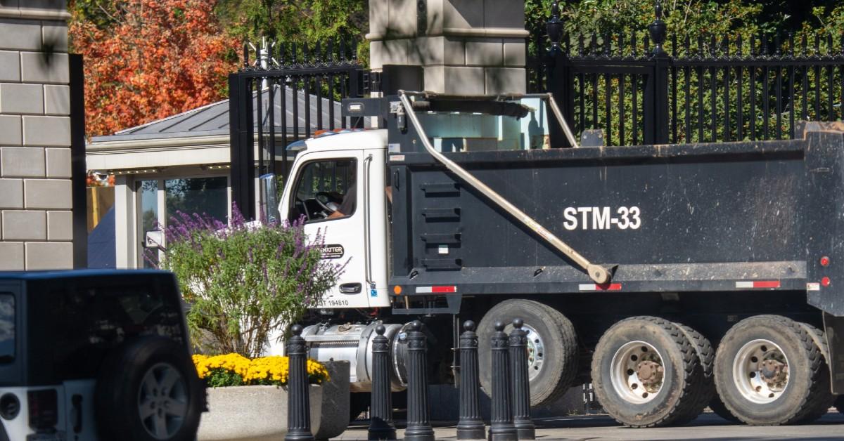 Photo of construction at the White House