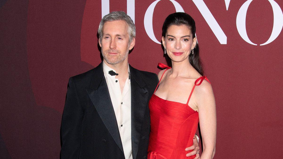 Photo of Anne Hathaway and Adam Shulman