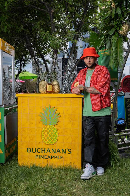 messiah celebrates latin culture with buchanans pineapple at suenos music festival in chicagoamber millan