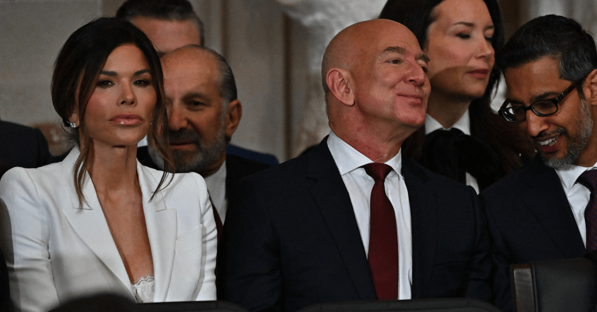 jeff bezos fiancee lauren sanchez slammed for inauguration outfit