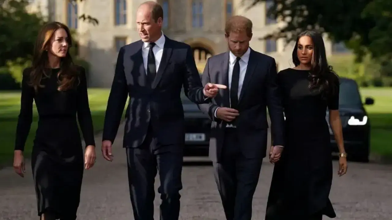 Photo of Kate Middleton, Prince William, Prince Harry and Meghan Markle