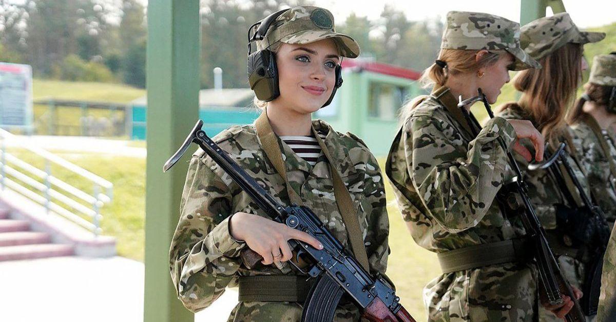 vladimir putin propaganda russian beauty queen schoolgirl ukraine war jpg