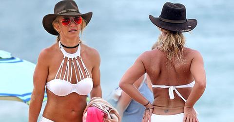 Britney Spears White Bikini Butt Cowboy Hat Hawaii