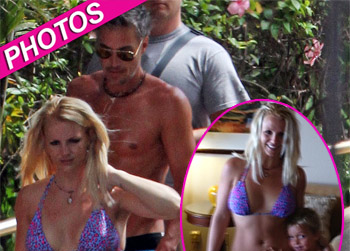 //britney spears bikini maui