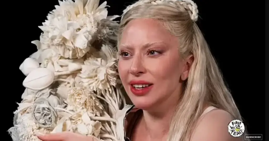 lady gaga reveals psychosis  years interview mental health battle