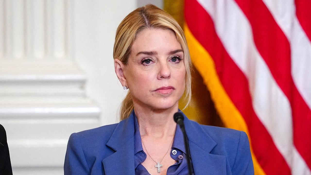 Pam Bondi