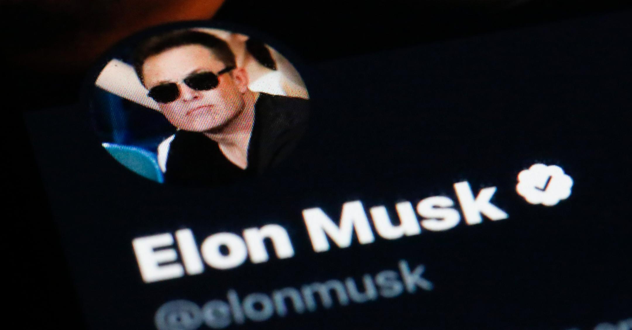 Elon Musk To Face Trial In October Over Twitter Deal