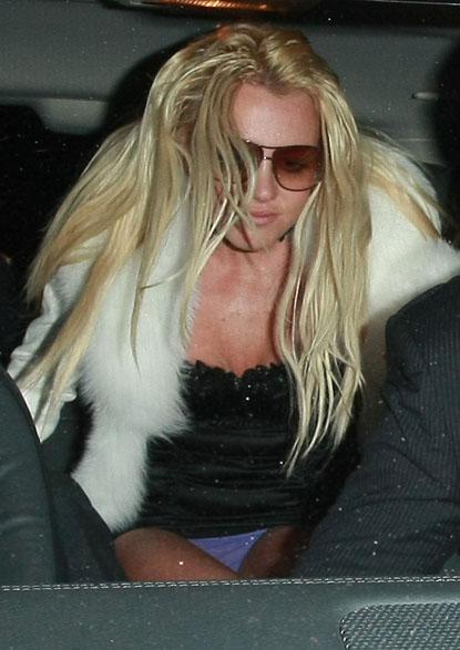 //britney spears panty flash