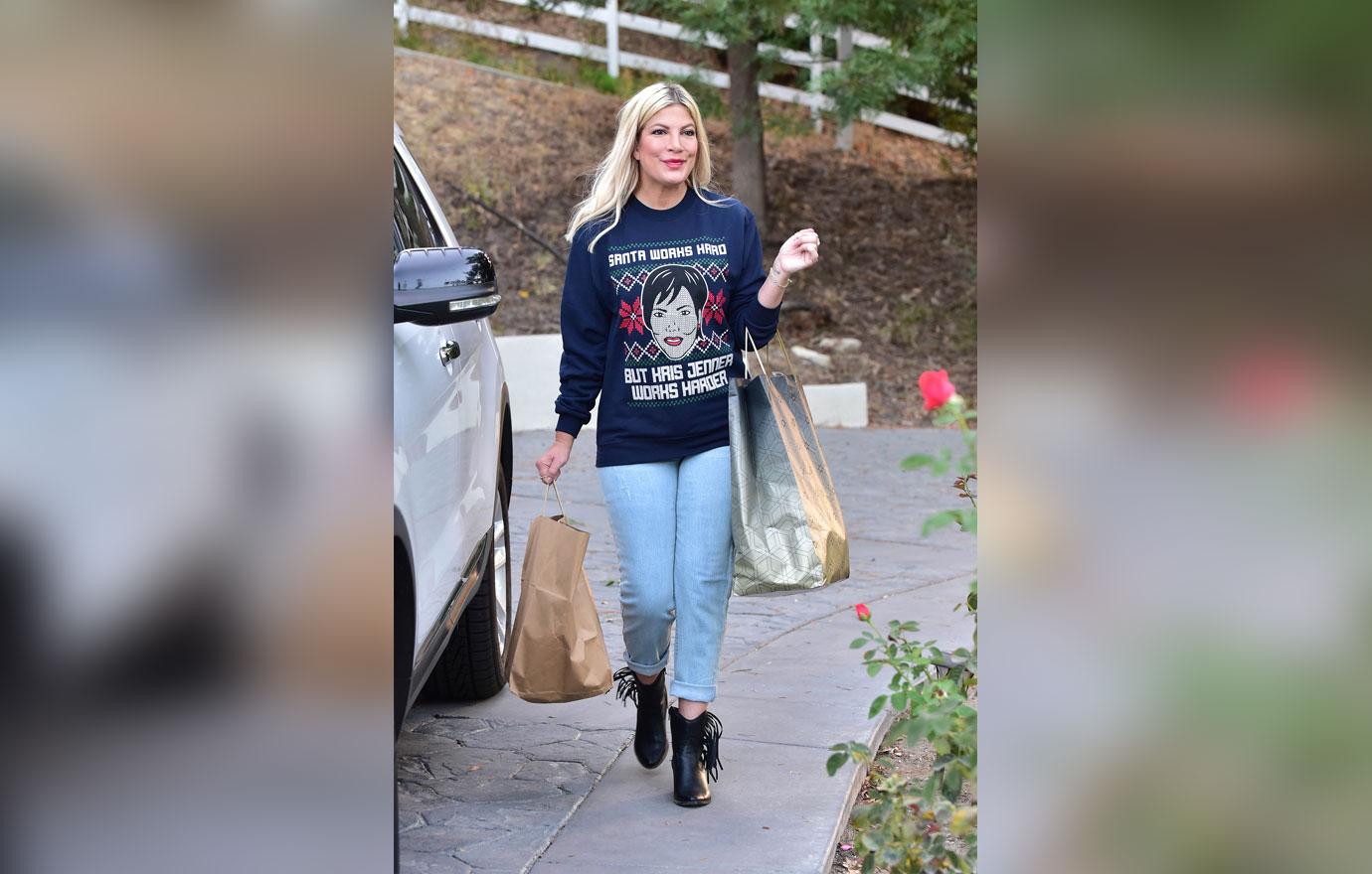 Tori Spelling Shops In Kris Jenner Xmas Sweater Amid Money Woe