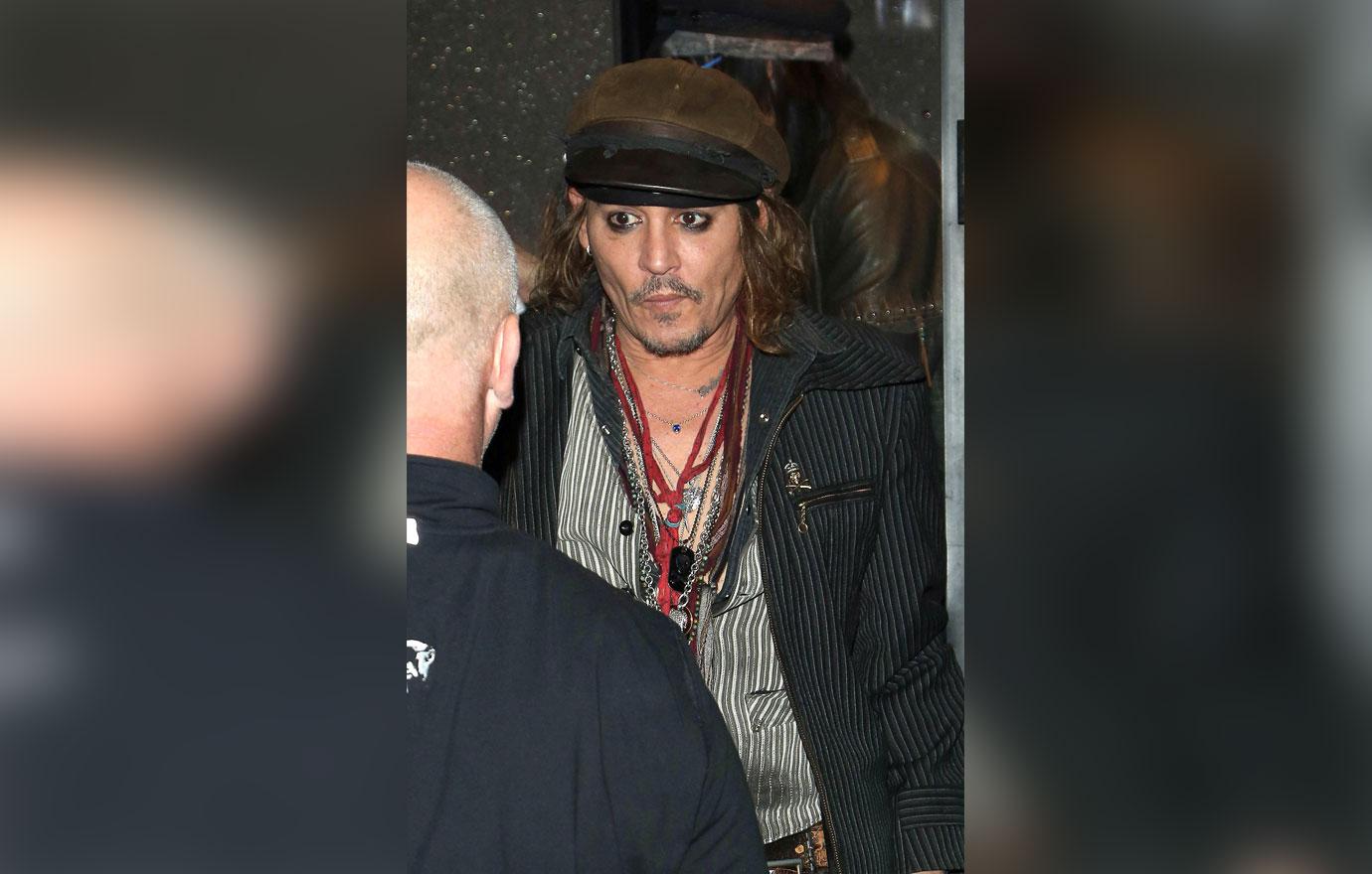 //johnny depp son sick paris