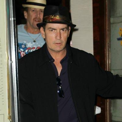 BREAKING NEWS: Drunk & Naked Charlie Sheen Trashes Hotel Room - Then