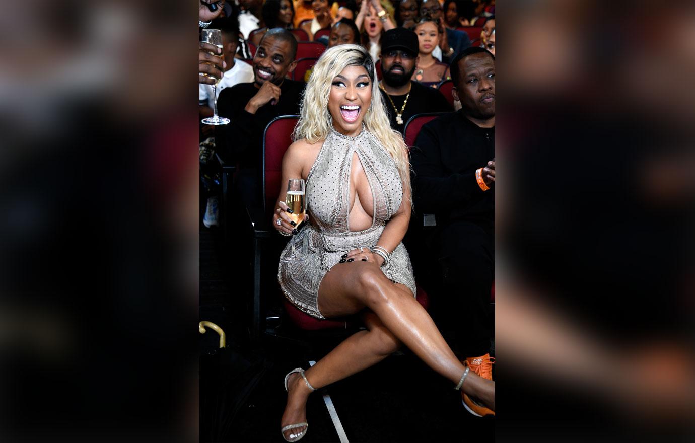 nicki minaj cardi b fight social media end nyfw feud