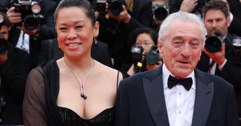 Robert De Niro faces romance trouble as his demanding work schedule strains Tiffany Chen.