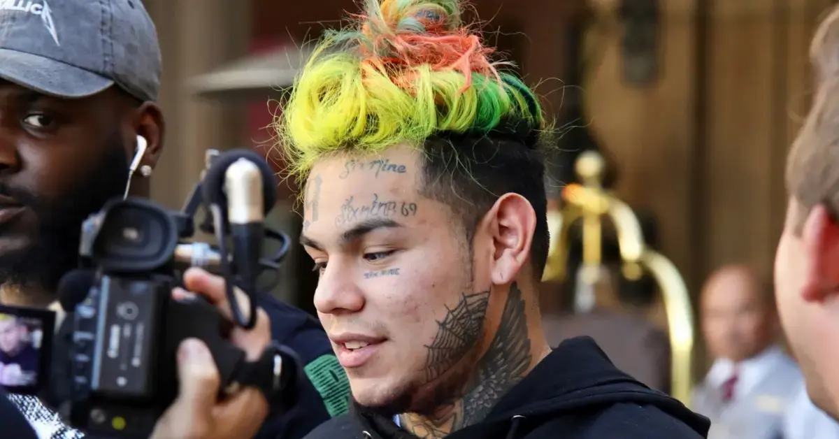 tekashi ixine reacts after getting sucker punched at nightclub