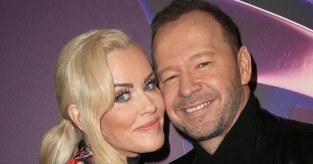 jenny mccarthy donnie wahlberg adopt want new child