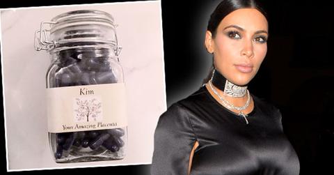 //kim kardashian baby eats placenta pp