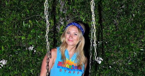 //Vanessa Ray Spotted in a Park