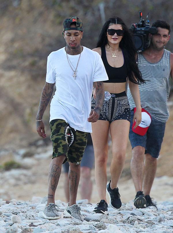 Kylie Jenner Boyfriend Tyga Broke Leased Lamborghini