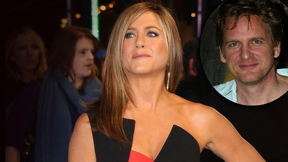 Jennifer Aniston Daniel McDonald Relationship