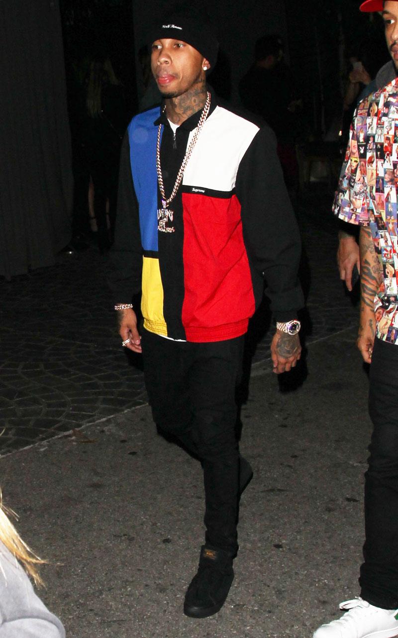 Kylie Jenner In Danger? Tyga' Friend Carries Gun At Nightclub