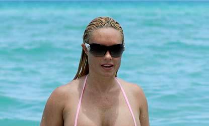 //inf_coco_on_the_beach___