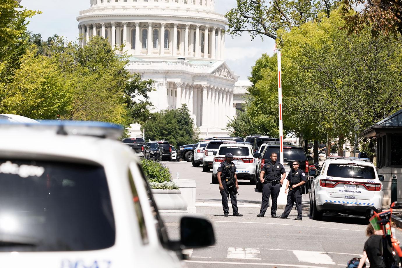 us capitol lockdown trump supporter bomb blow up r