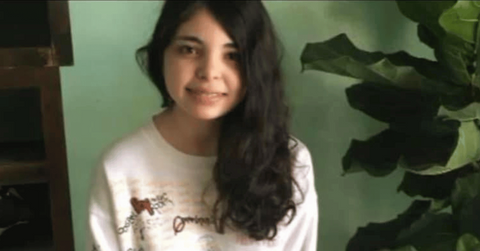 alicia navarro flees apartment