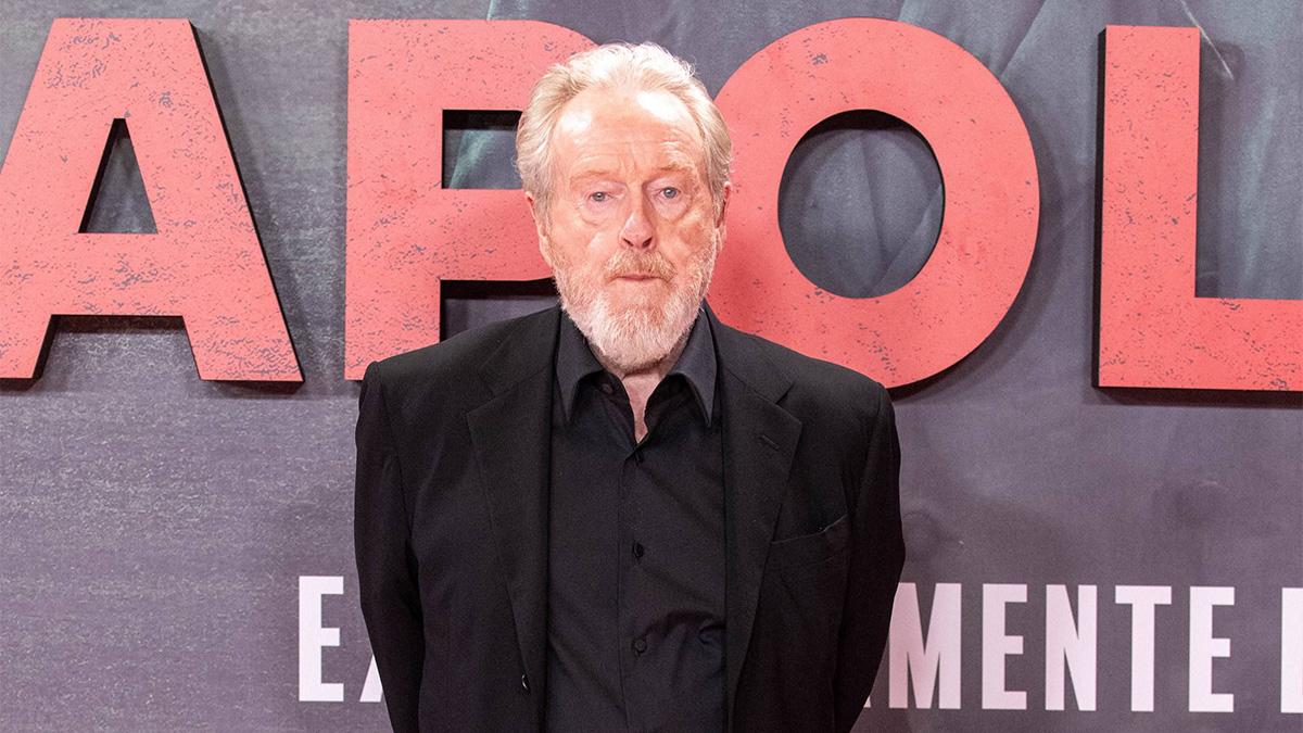 In 2006, Ridley Scott clarified he later got along with Harrison Ford.