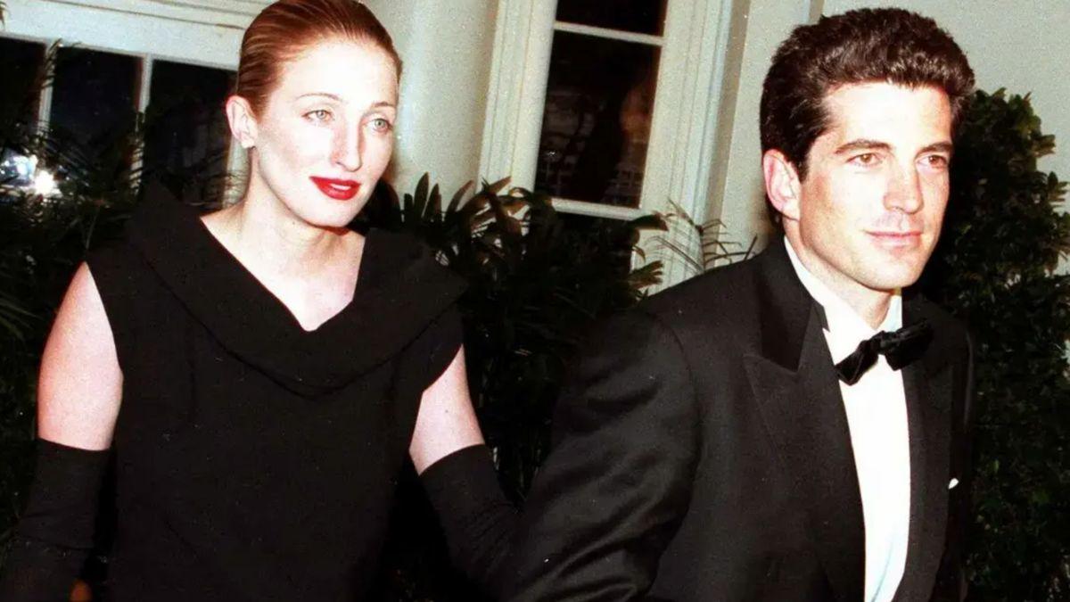 image of The aviation analyst ultimately cancelled his own trip to Martha's Vineyard due to the conditions.