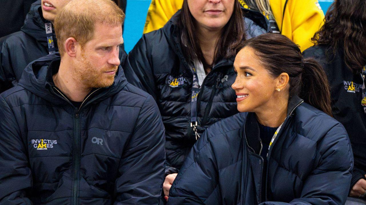 picture of prince harry and meghan markle