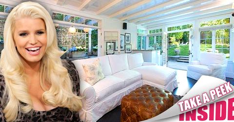 //jessica simpson sells beverly hills house