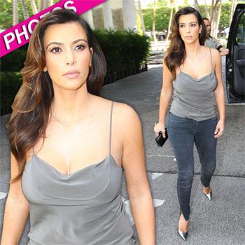 //kim k braless fameflynet splash