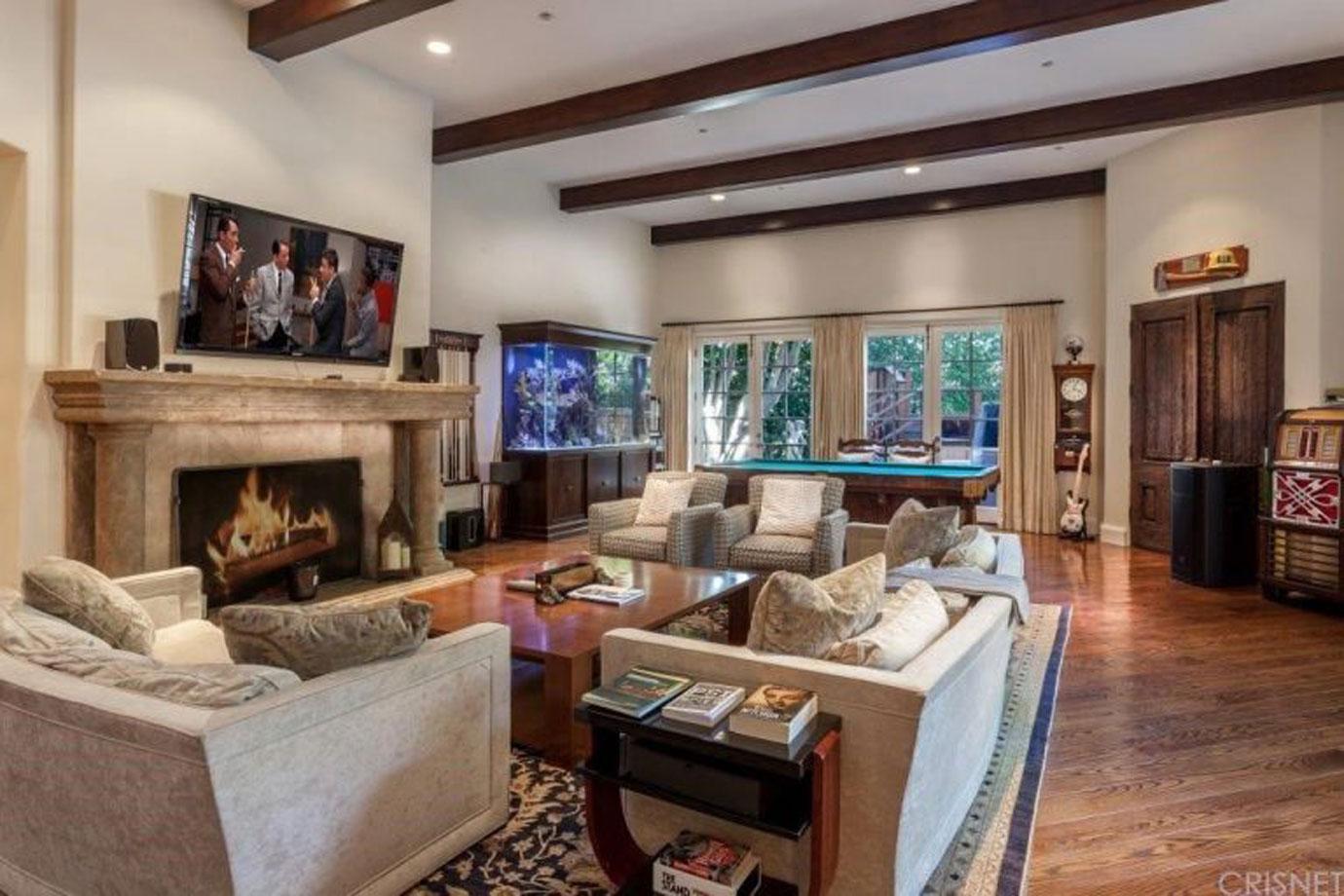 //charlie sheen house photos beverly hills sale mansion