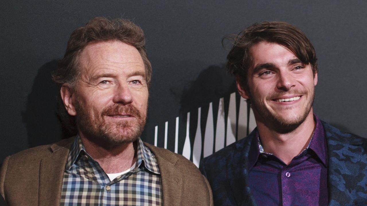 picture of RJ Mitte and bryan cranston