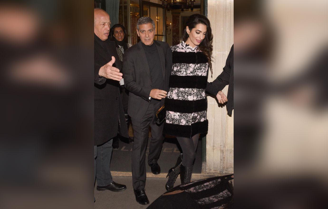 George Amal Clooney Pregnant Twins Baby Bump