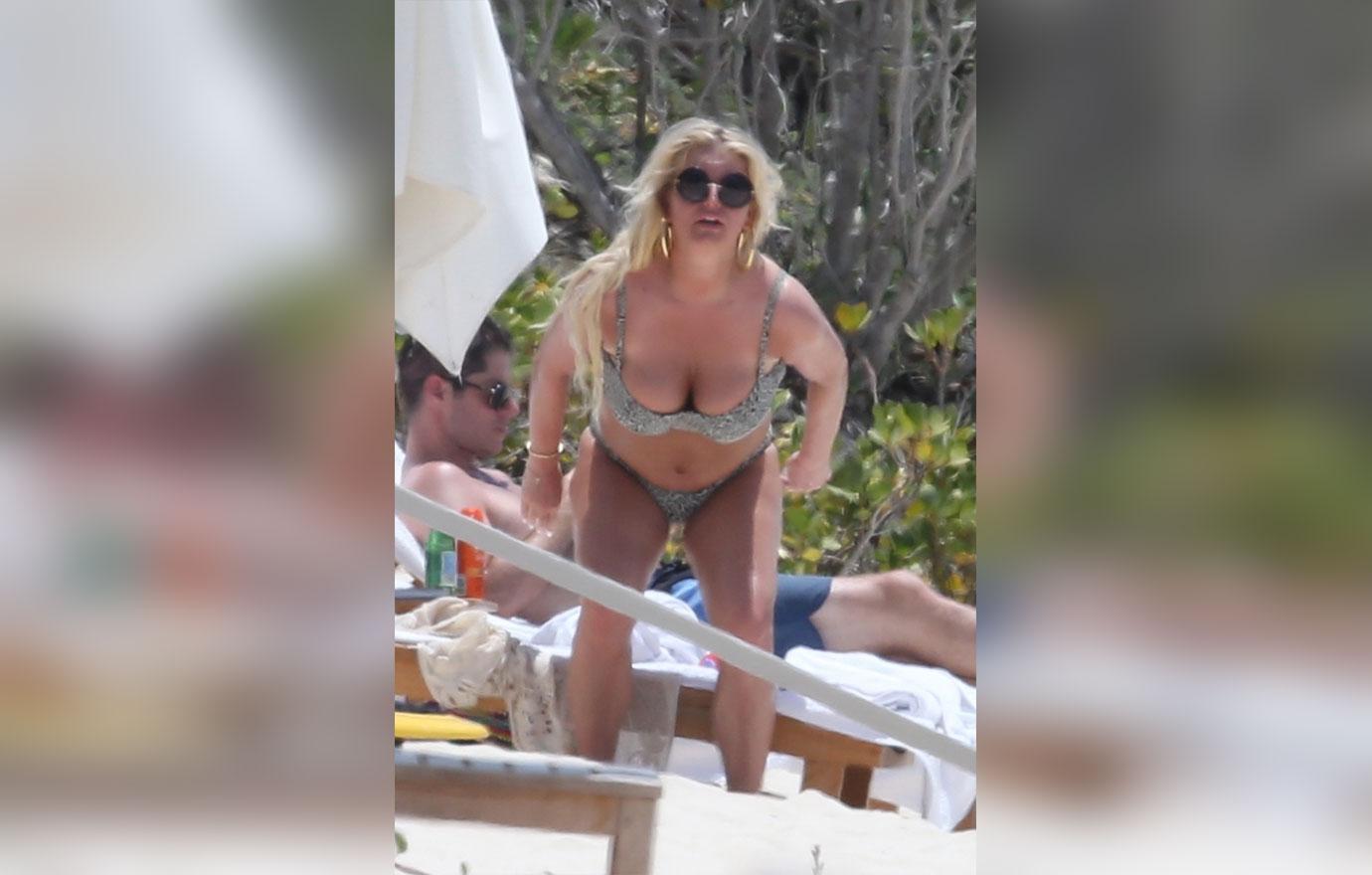 Pregnant Belly? Jessica Simpson Shows Off Bikini Body With Husband